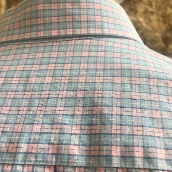 Vineyard Vines Classic Fit Tucker Button Down Shirt Pink Blue Men's Size Medium - Picture 5 of 7